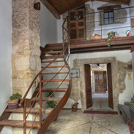 Bed and Breakfast Domus Vela Fornelli Exterior foto
