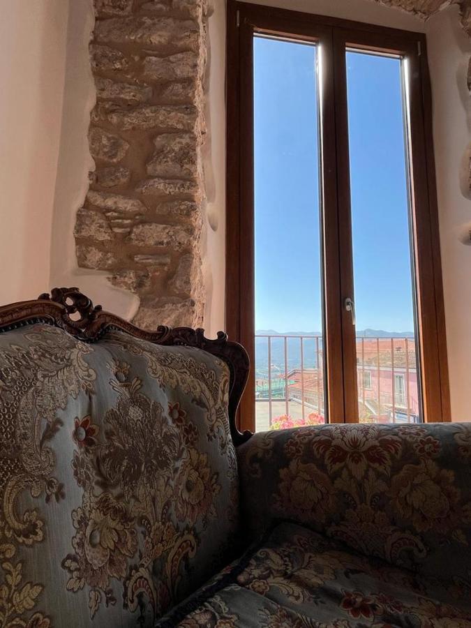 Bed and Breakfast Domus Vela Fornelli Exterior foto