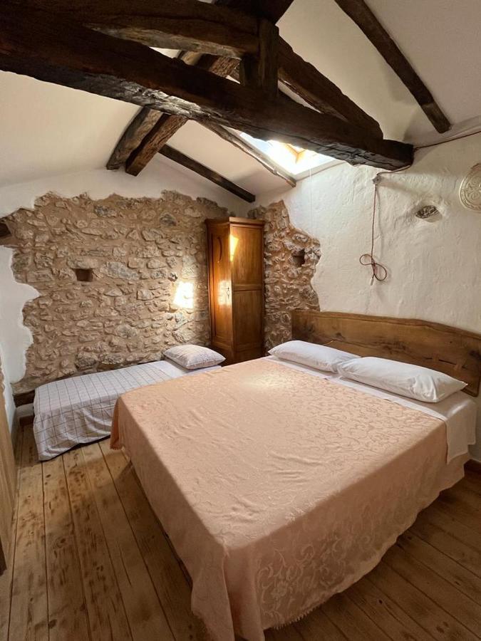 Bed and Breakfast Domus Vela Fornelli Exterior foto
