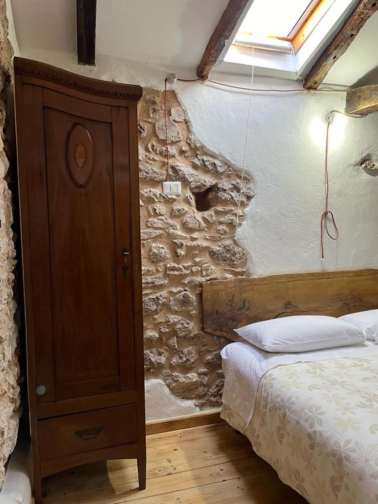 Bed and Breakfast Domus Vela Fornelli Exterior foto