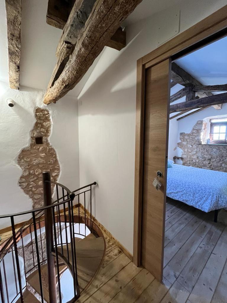 Bed and Breakfast Domus Vela Fornelli Exterior foto