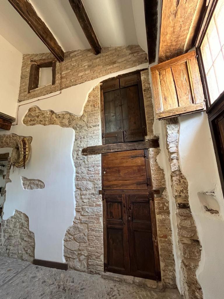 Bed and Breakfast Domus Vela Fornelli Exterior foto
