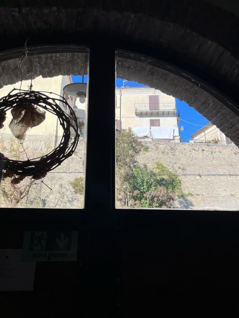 Bed and Breakfast Domus Vela Fornelli Exterior foto